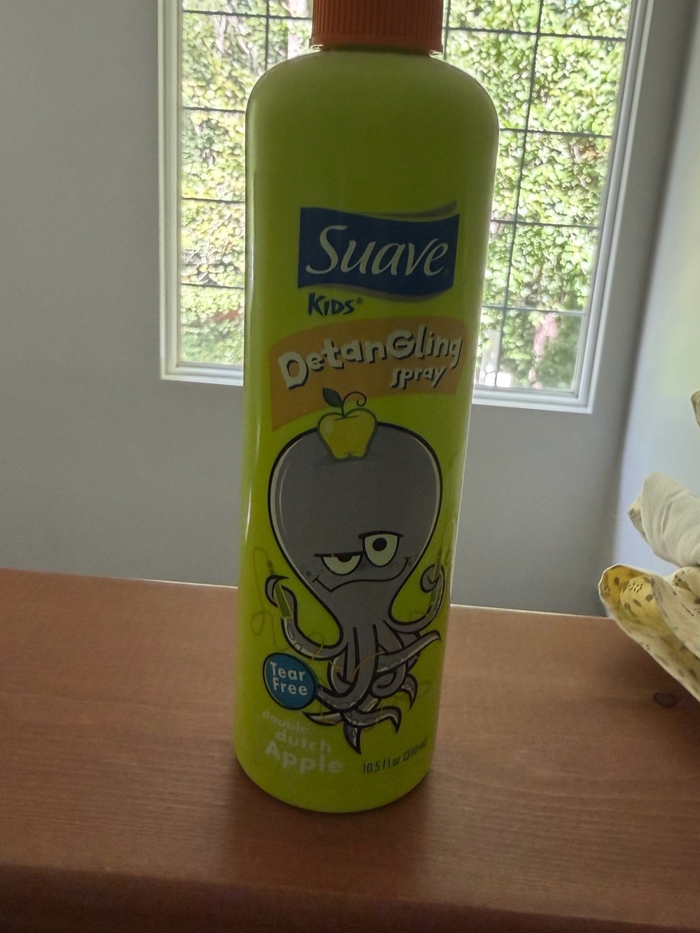 Kids Detangling Spray – Green Apple (Green) 1/4 full